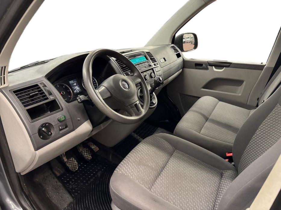 VOLKSWAGEN Transporter 2013