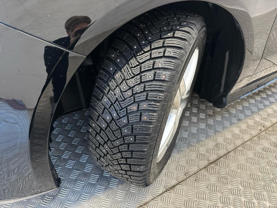 MERCEDES-BENZ A 2016