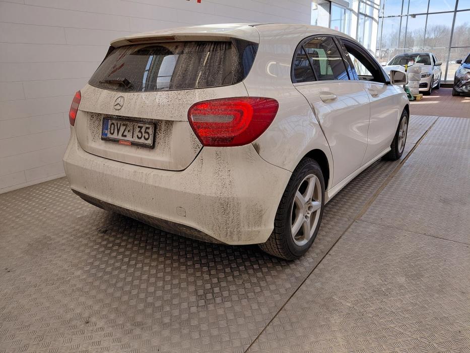MERCEDES-BENZ A 2014