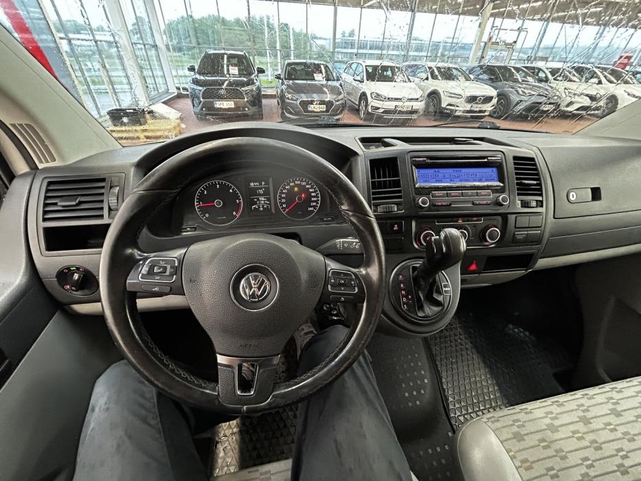 VOLKSWAGEN Transporter 2010