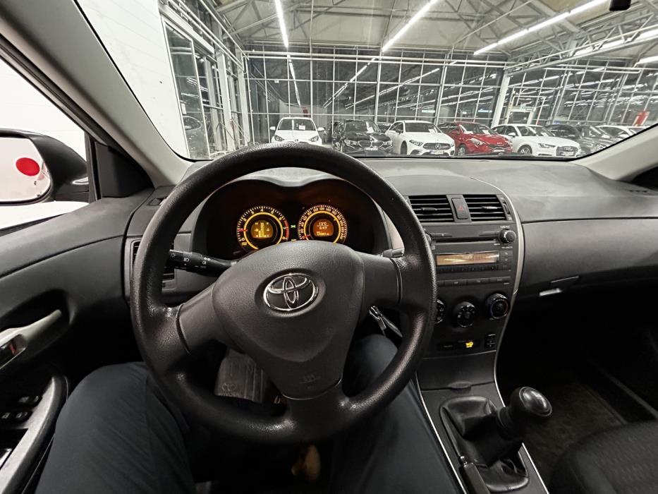 TOYOTA Corolla 2007