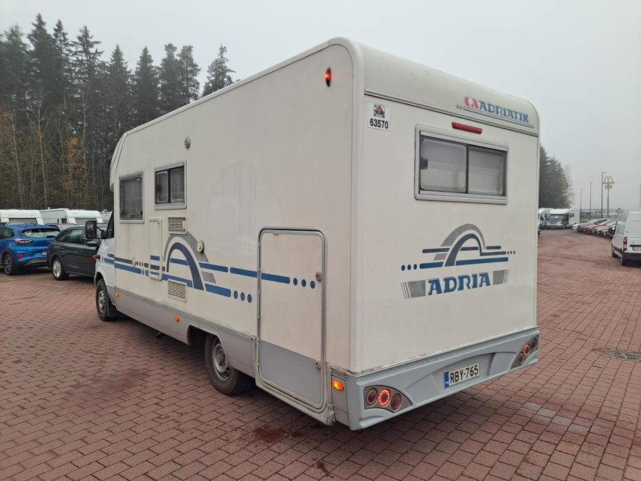ADRIA STARGO 670 SP 2003