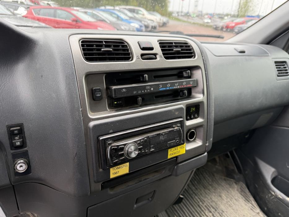 TOYOTA Hiace 2010