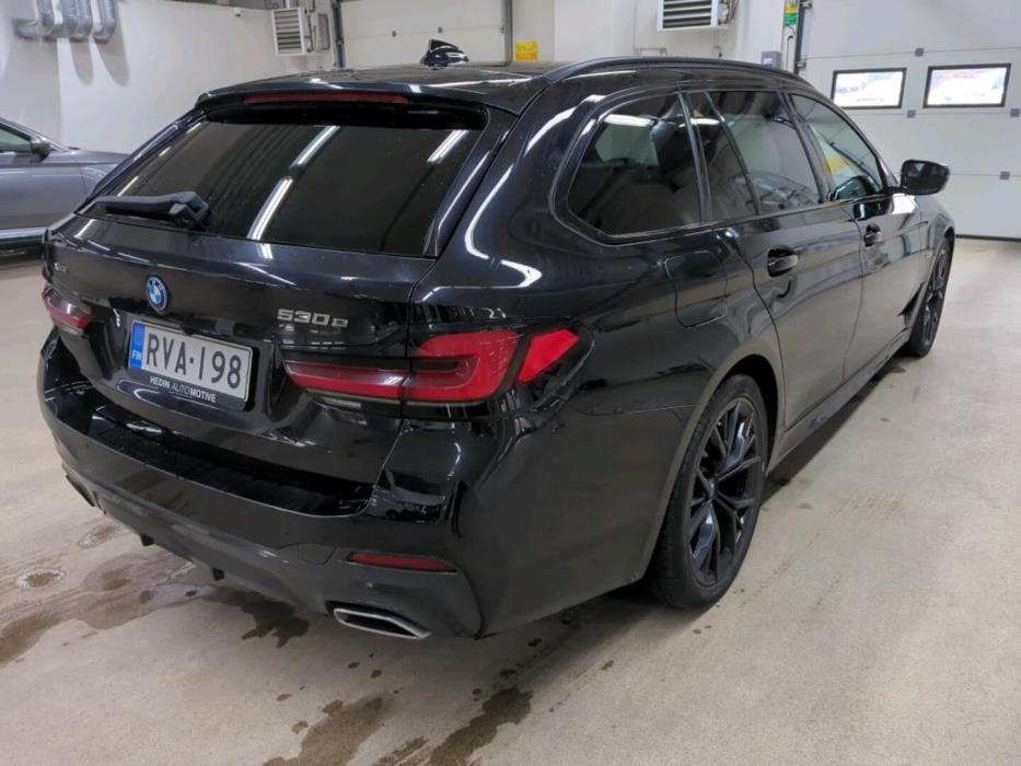 BMW 530 2023