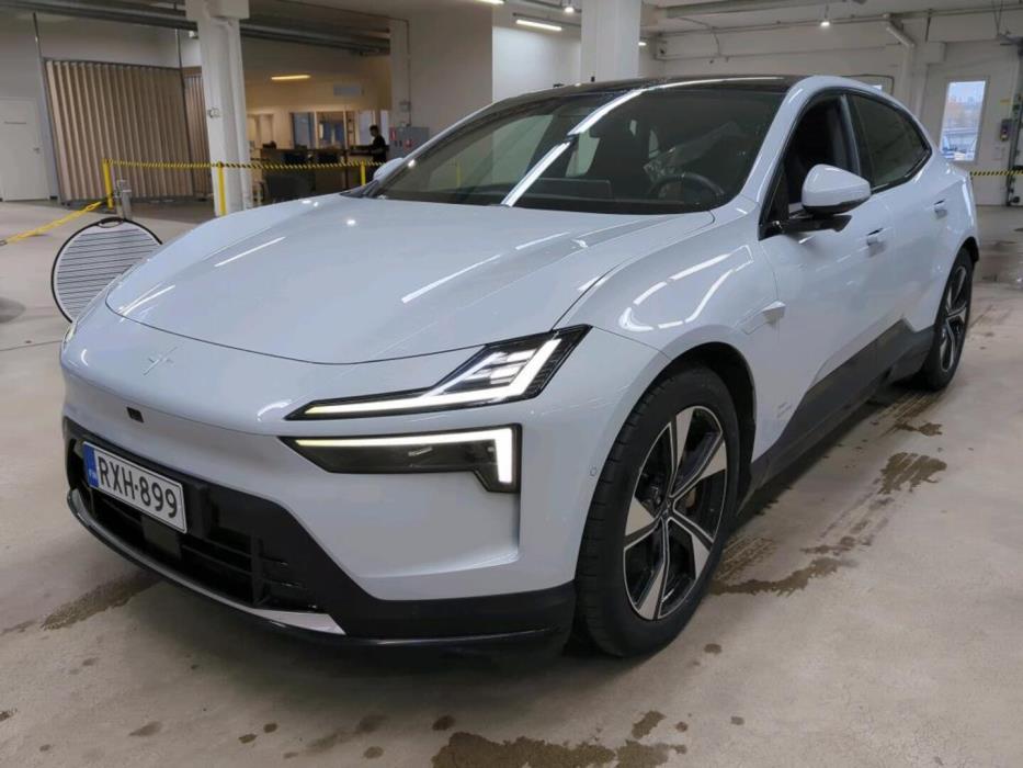 POLESTAR 4 2025