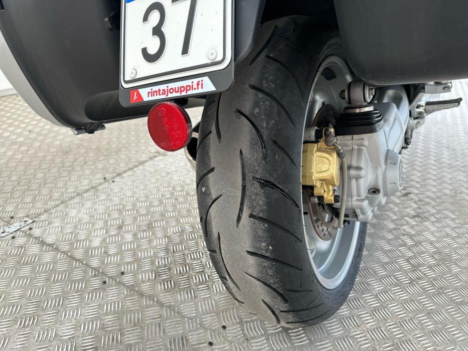 MOTO GUZZI Norge 2006