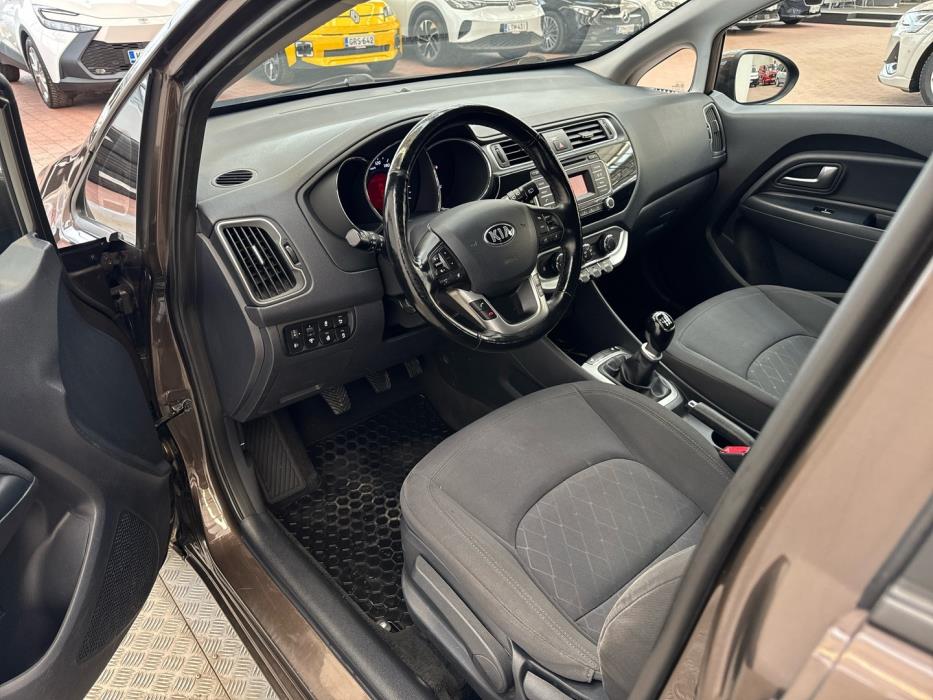KIA Rio 2015