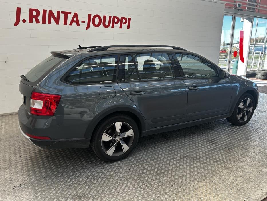 SKODA Octavia 2014