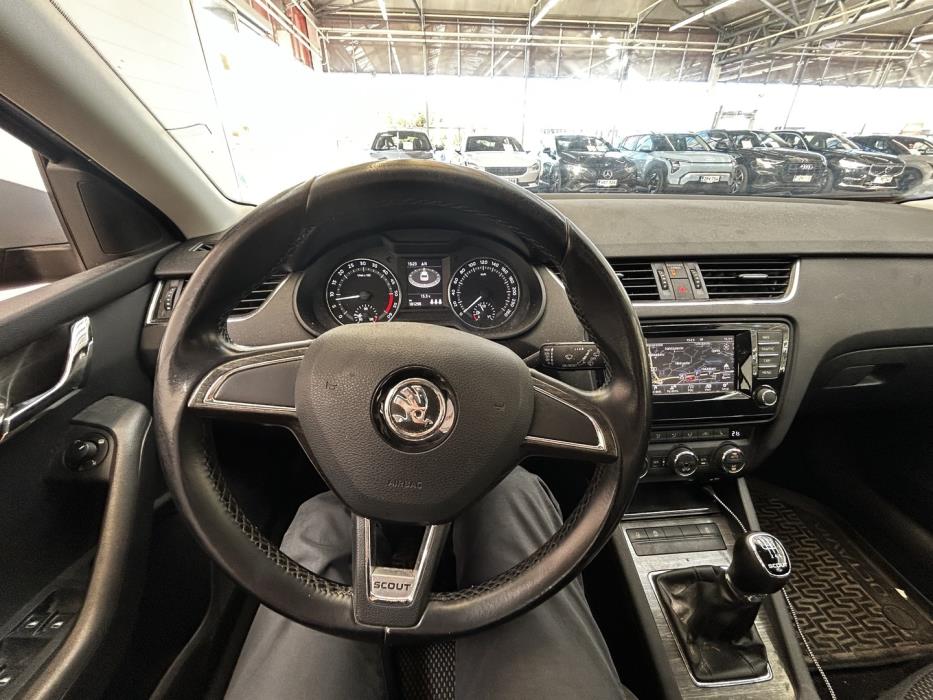 SKODA Octavia 2014