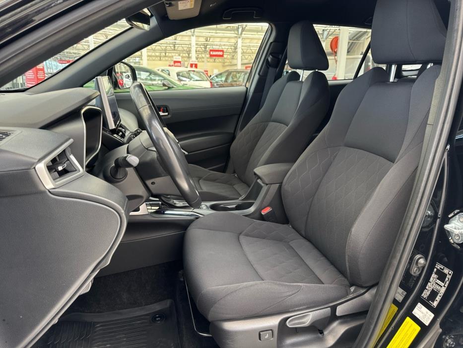 TOYOTA Corolla Cross 2023
