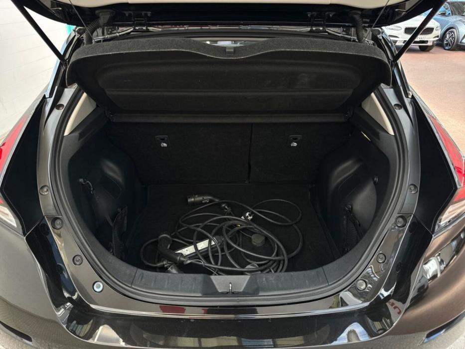 NISSAN Leaf 2022