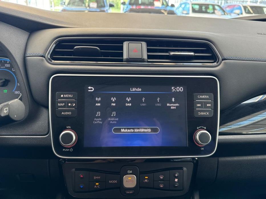 NISSAN Leaf 2022