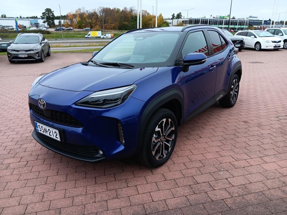 TOYOTA Yaris Cross 2026