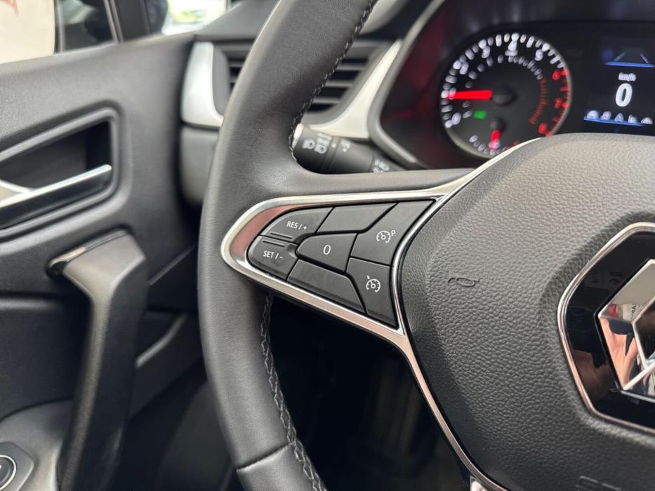 RENAULT Captur 2021