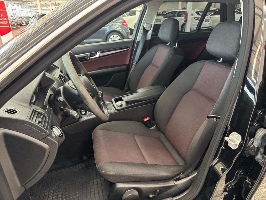 MERCEDES-BENZ C 2008
