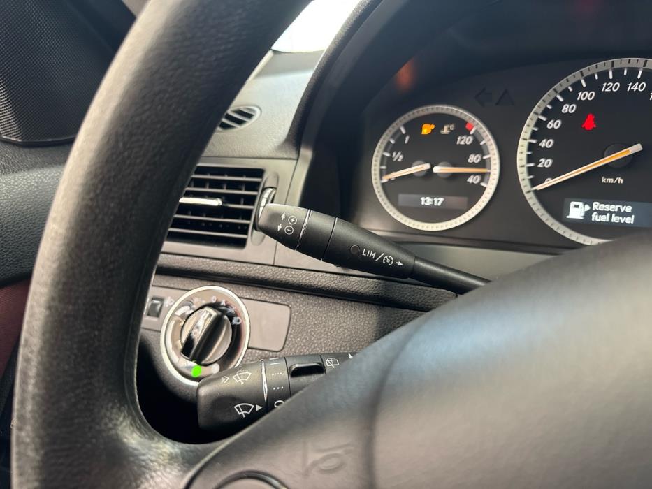 MERCEDES-BENZ C 2008