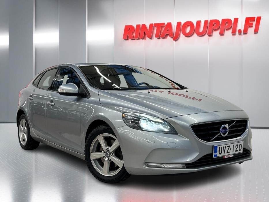VOLVO V40 2013