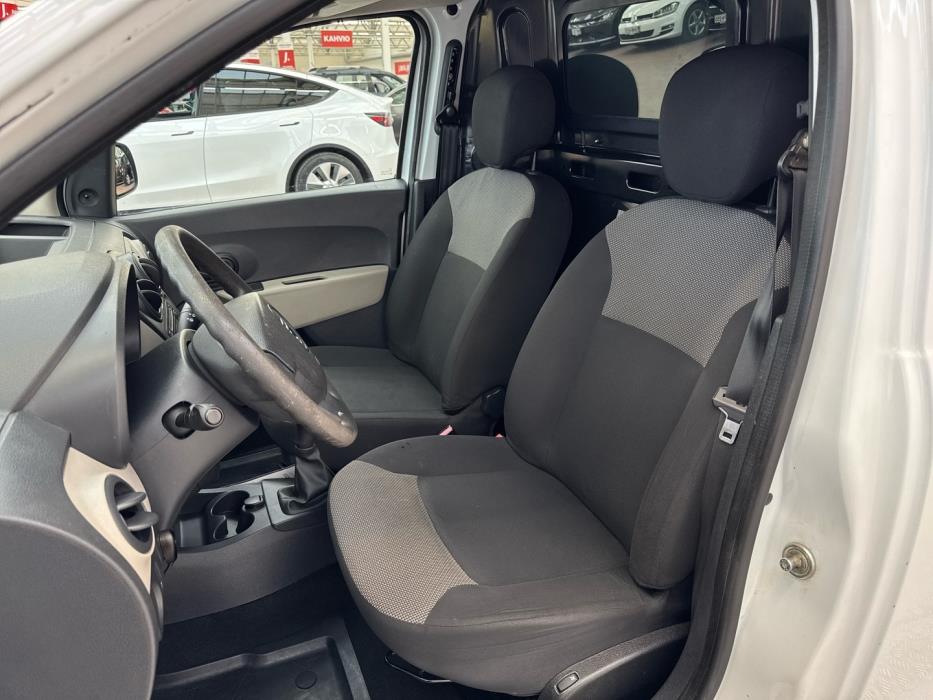 DACIA Dokker Van 2017