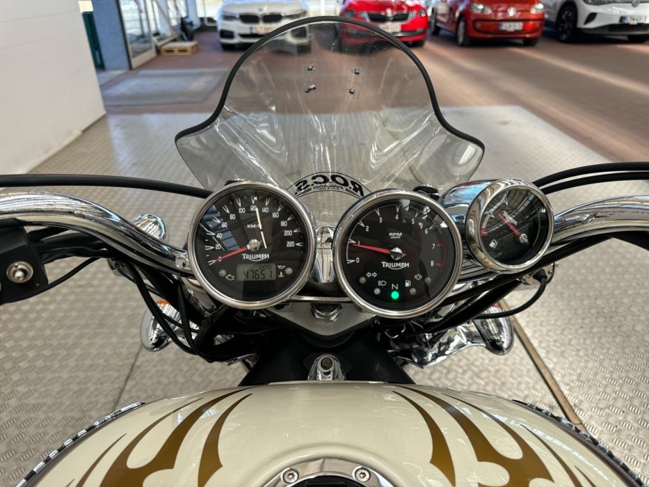 TRIUMPH ROCKET III 2007
