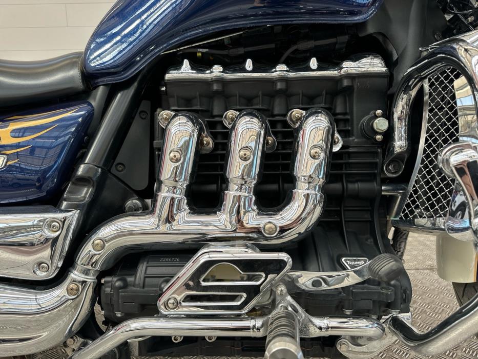 TRIUMPH ROCKET III 2007
