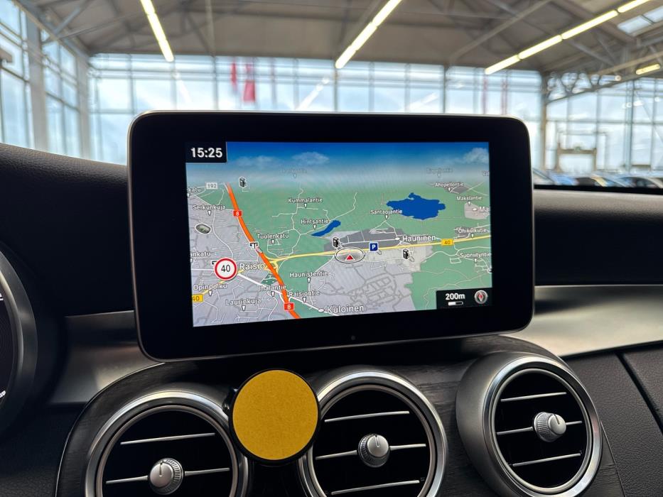 MERCEDES-BENZ C 2015