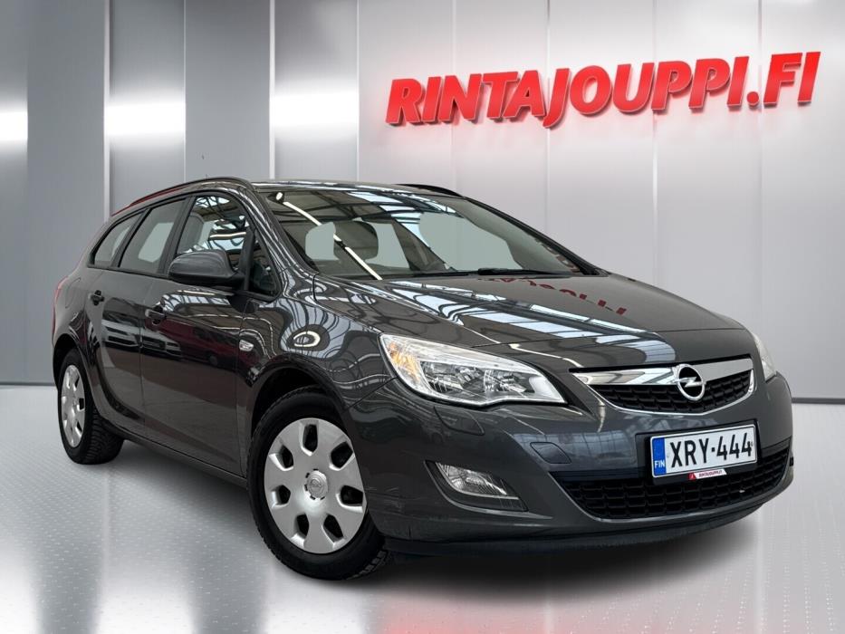 OPEL Astra 2011