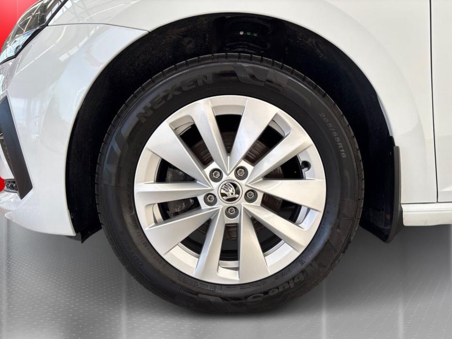SKODA Scala 2024