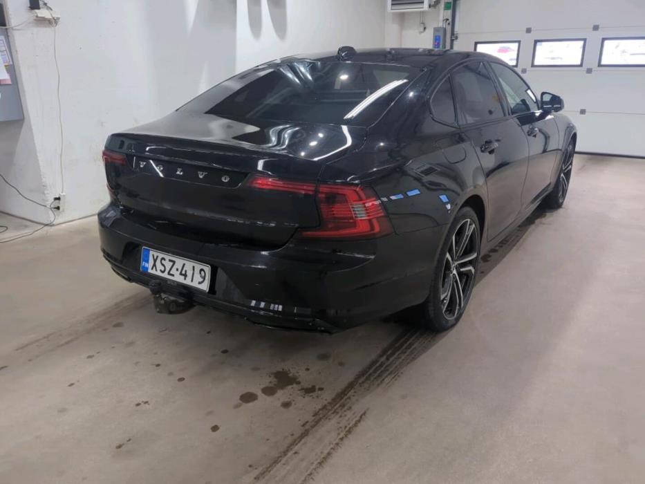 VOLVO S90 2021