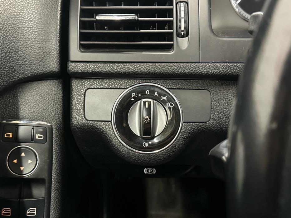 MERCEDES-BENZ C 2010