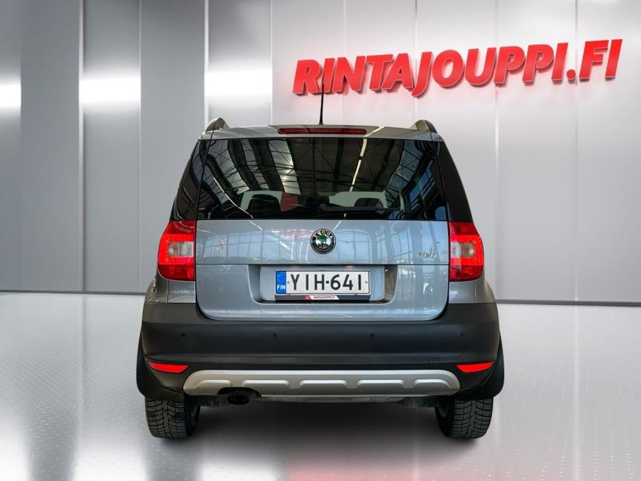 SKODA Yeti 2013
