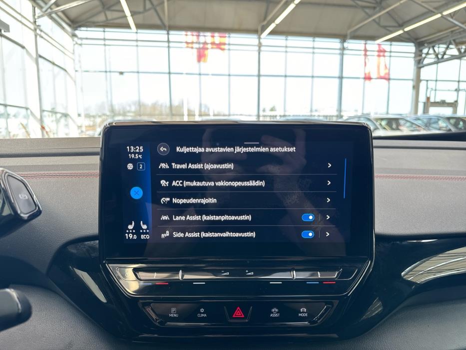 VOLKSWAGEN ID.4 2023