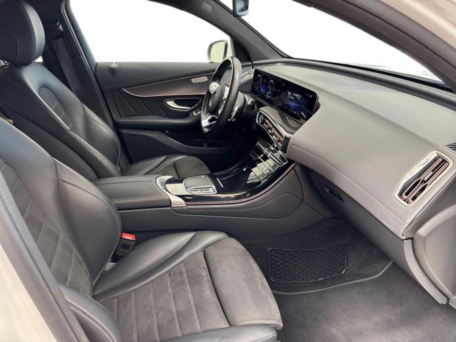MERCEDES-BENZ EQC 2020