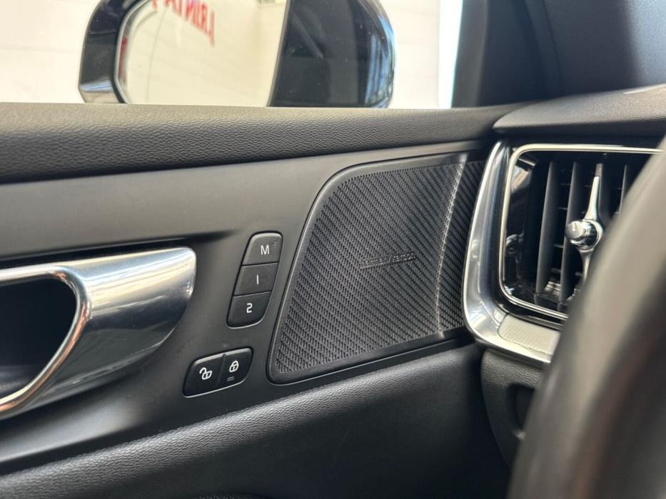 VOLVO S60 2020