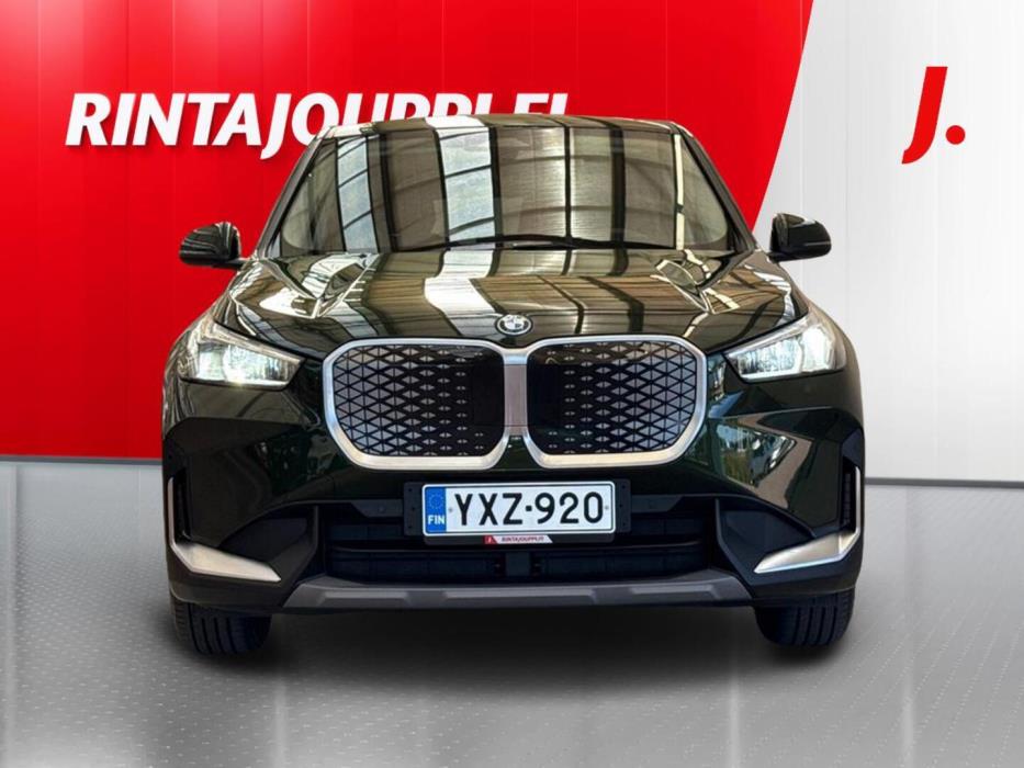 BMW iX1 2024