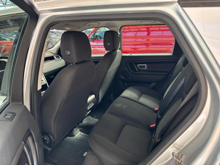 LAND ROVER Discovery Sport 2016