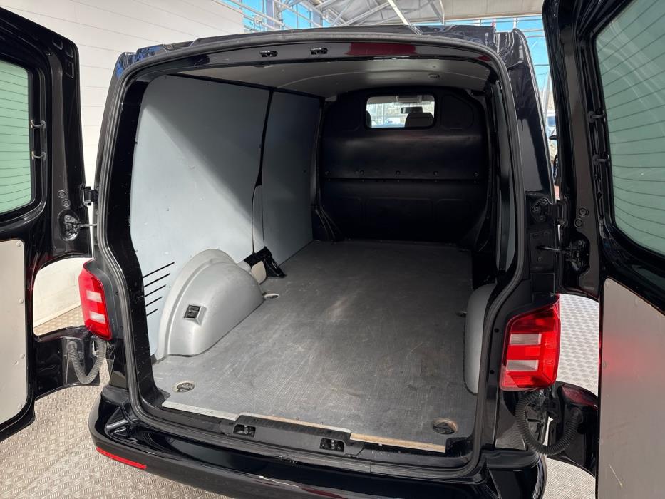 VOLKSWAGEN Transporter 2019