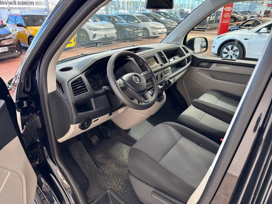 VOLKSWAGEN Transporter 2019