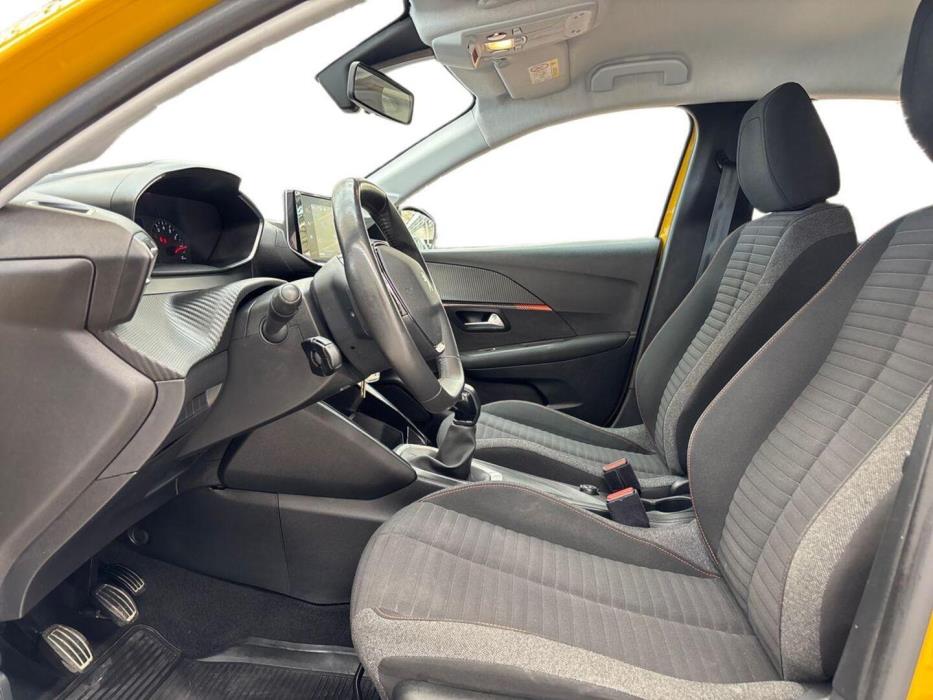 PEUGEOT 208 2022
