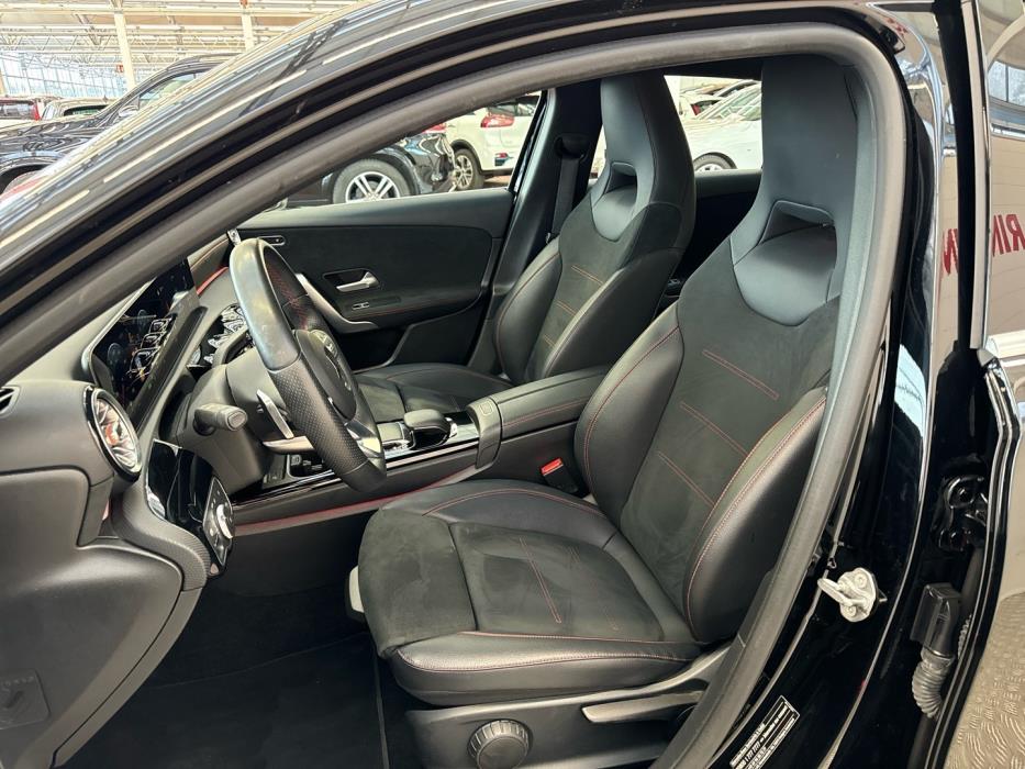 MERCEDES-BENZ A 2020