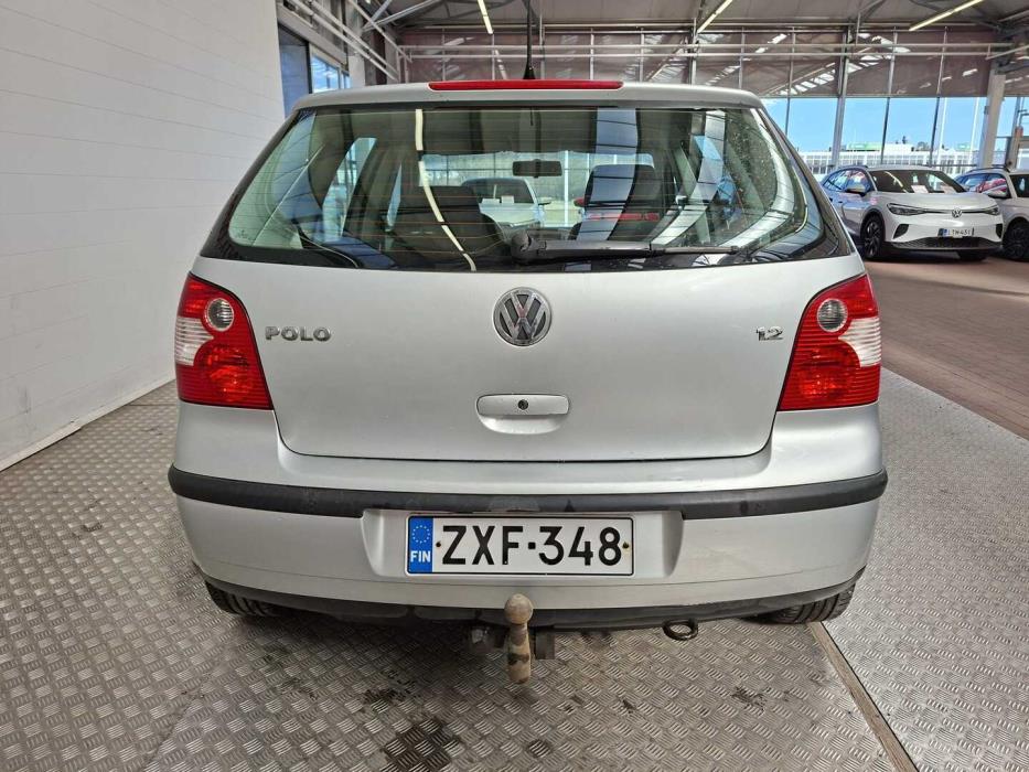 VOLKSWAGEN Polo 2003