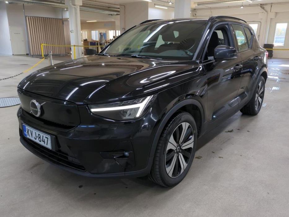 VOLVO XC40 2023