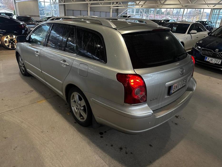 TOYOTA Avensis 2007