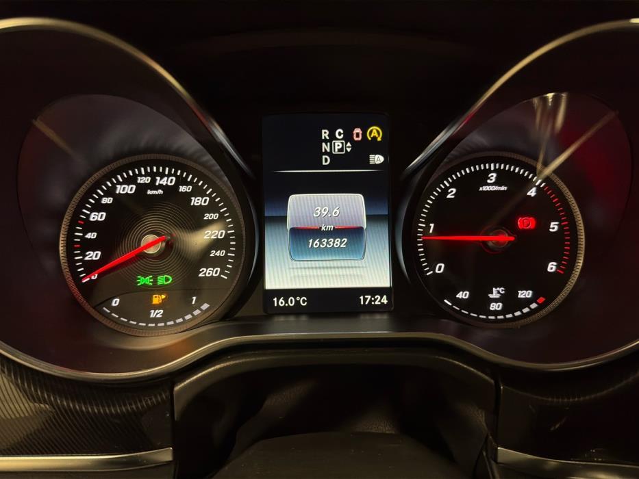 MERCEDES-BENZ V 2014