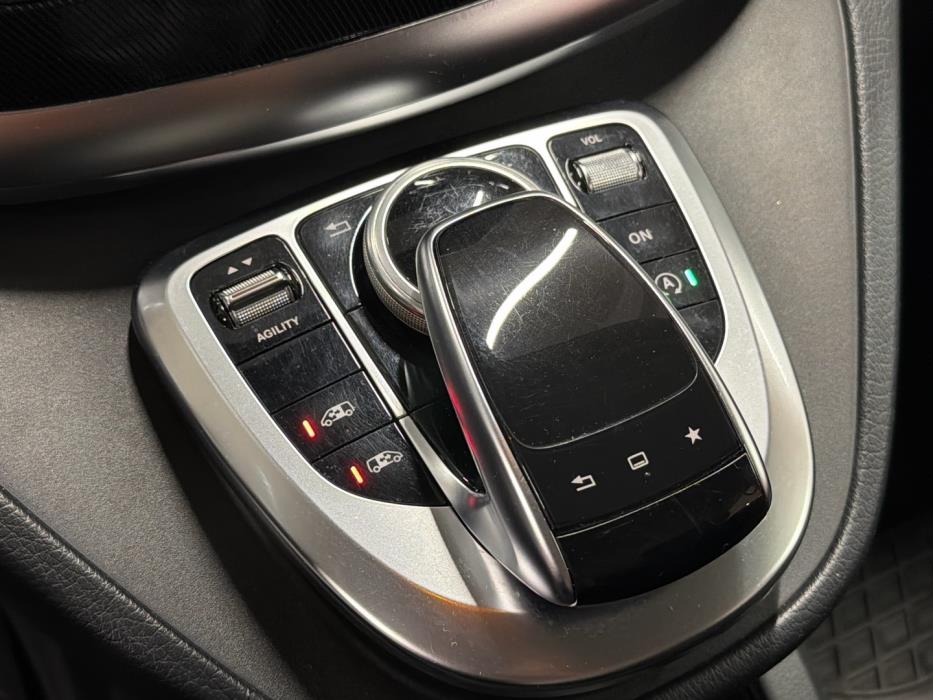 MERCEDES-BENZ V 2014