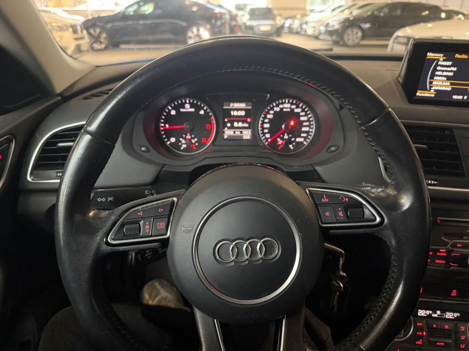 AUDI Q3 2016