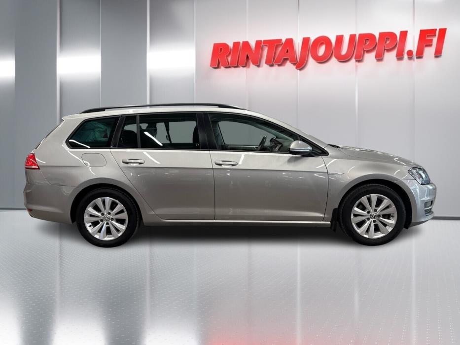 VOLKSWAGEN Golf 2015