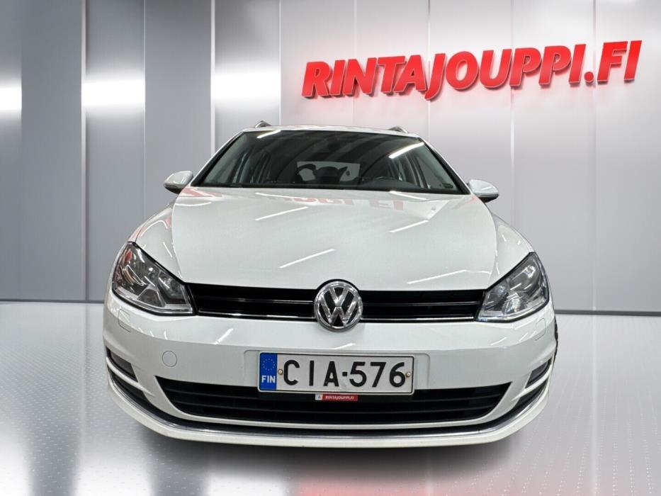 VOLKSWAGEN Golf 2014