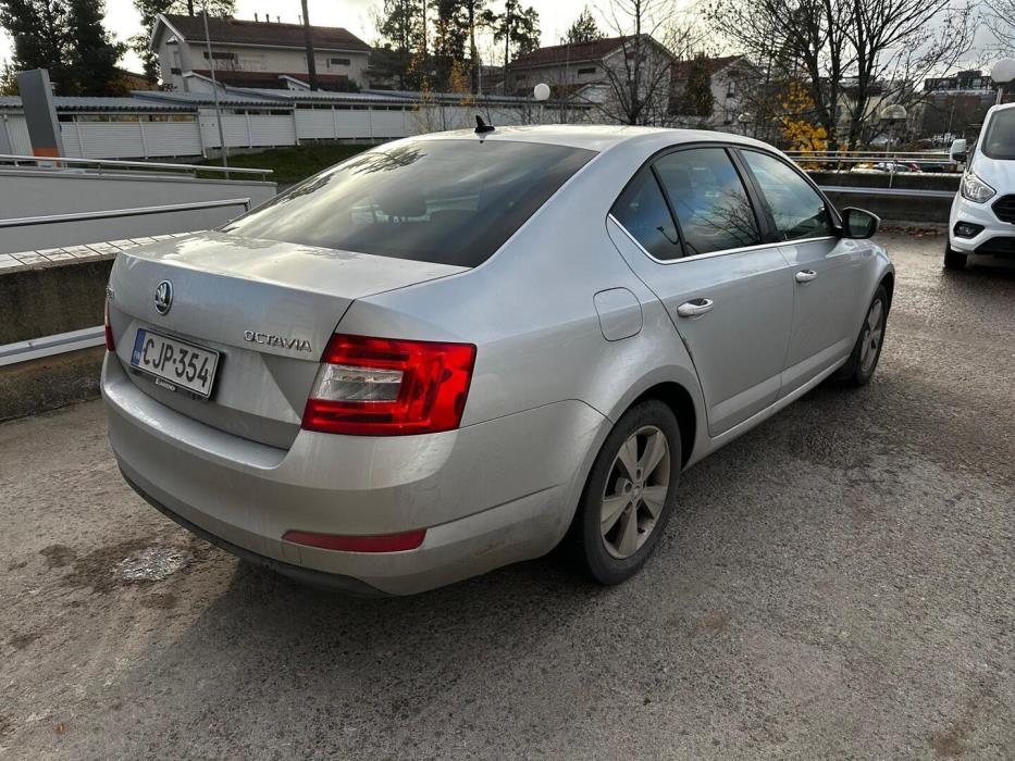 SKODA Octavia 2015