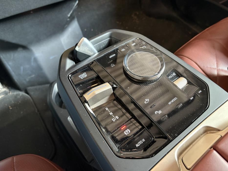 BMW iX 2022