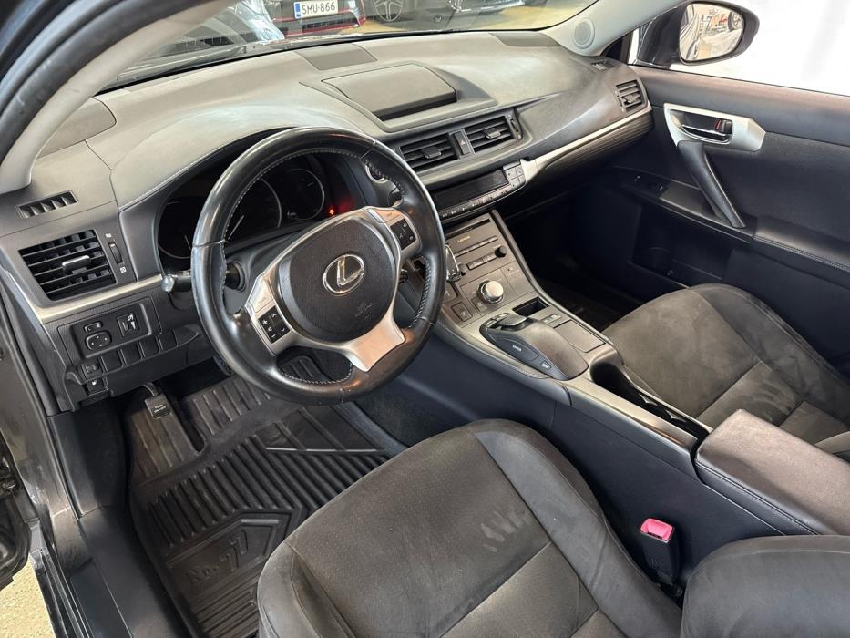 LEXUS CT 2011